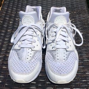 Nike Air Huarache men’s size 8